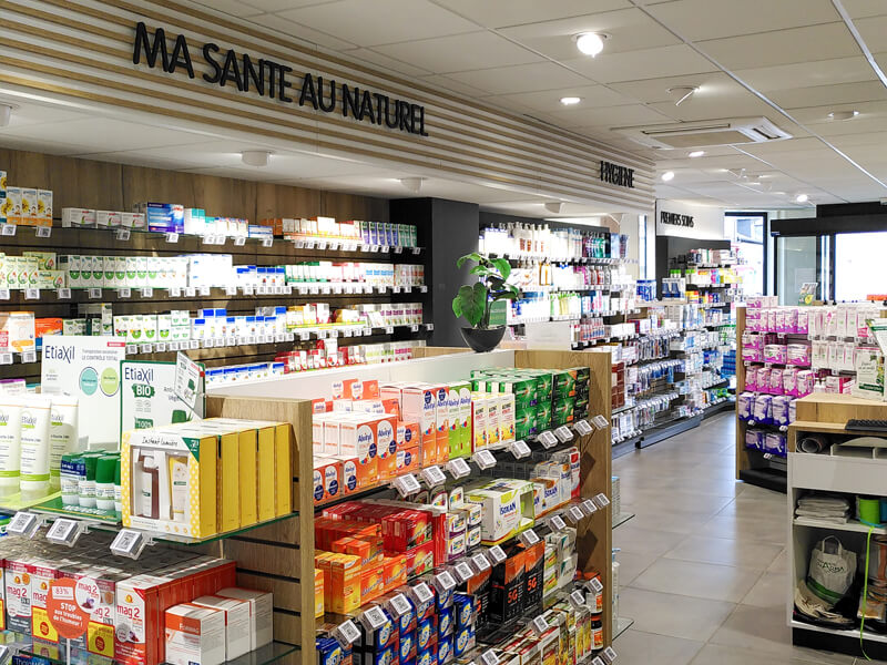 agencement-interieur-pharmacie-fauville-tmagencement
