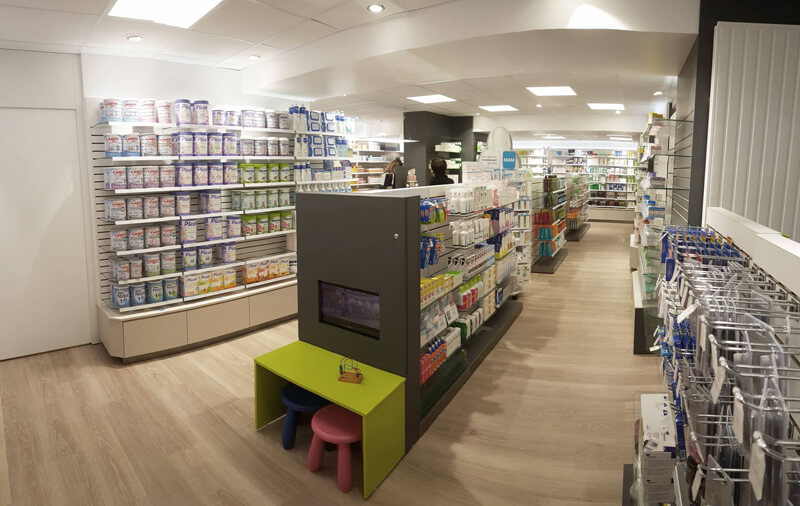 Agencement d’une pharmacie à Saint-Sauveur-Lendelin